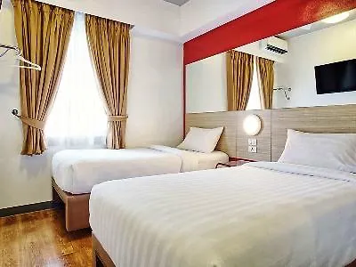 Red Planet Makati Amorsolo Makati City Hotel